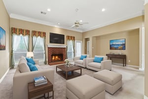 004-83 Park Cir-Montgomery virtually staged.jpeg