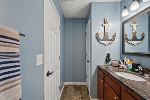 W Persimmon Dr-2206-030.jpg