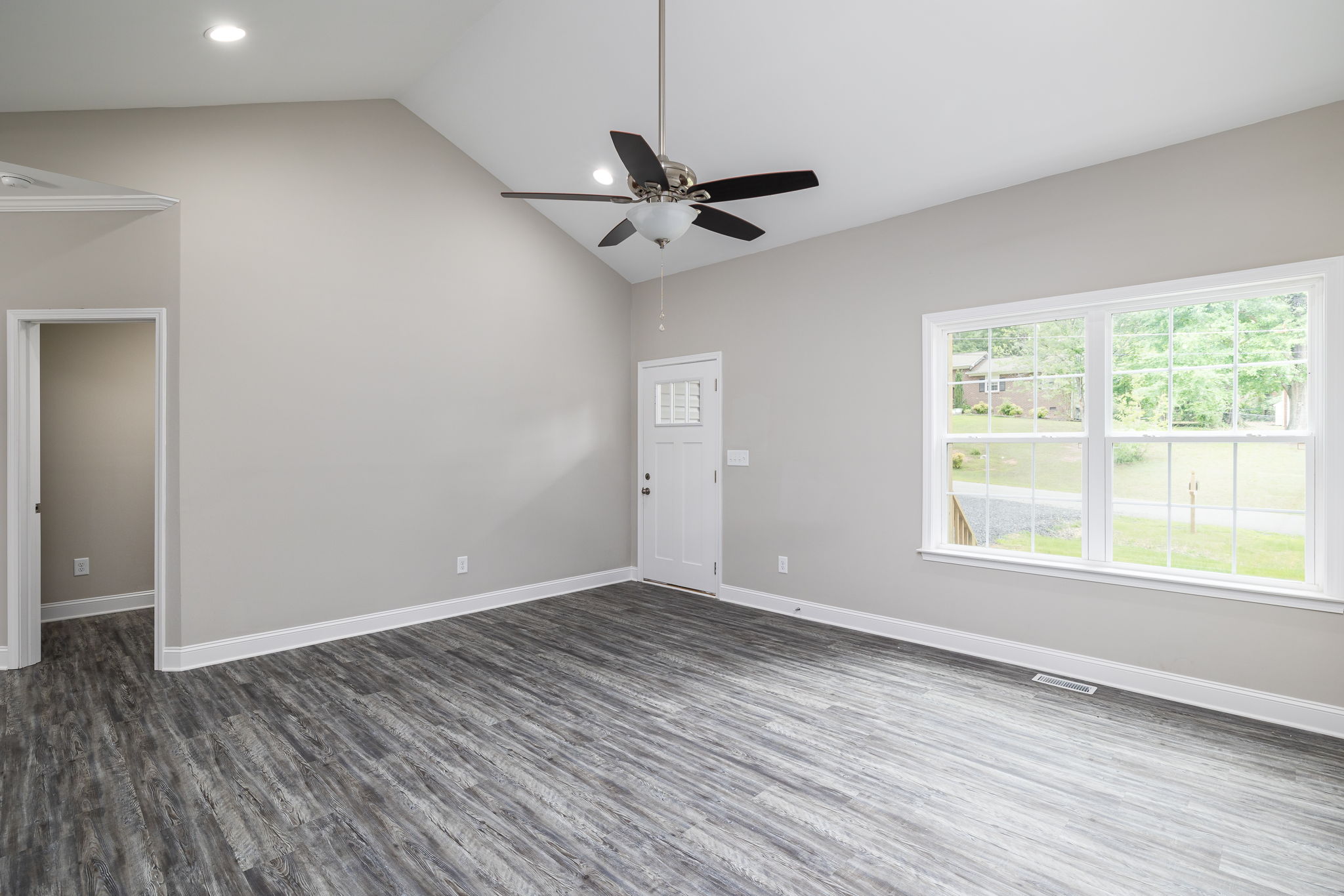 830 Conover Dr-7