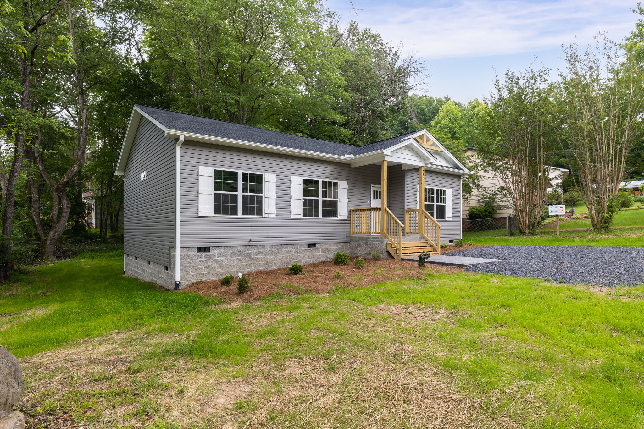 830 Conover Dr-2