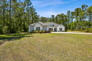 Welcome to 830 Harbor Is Cir