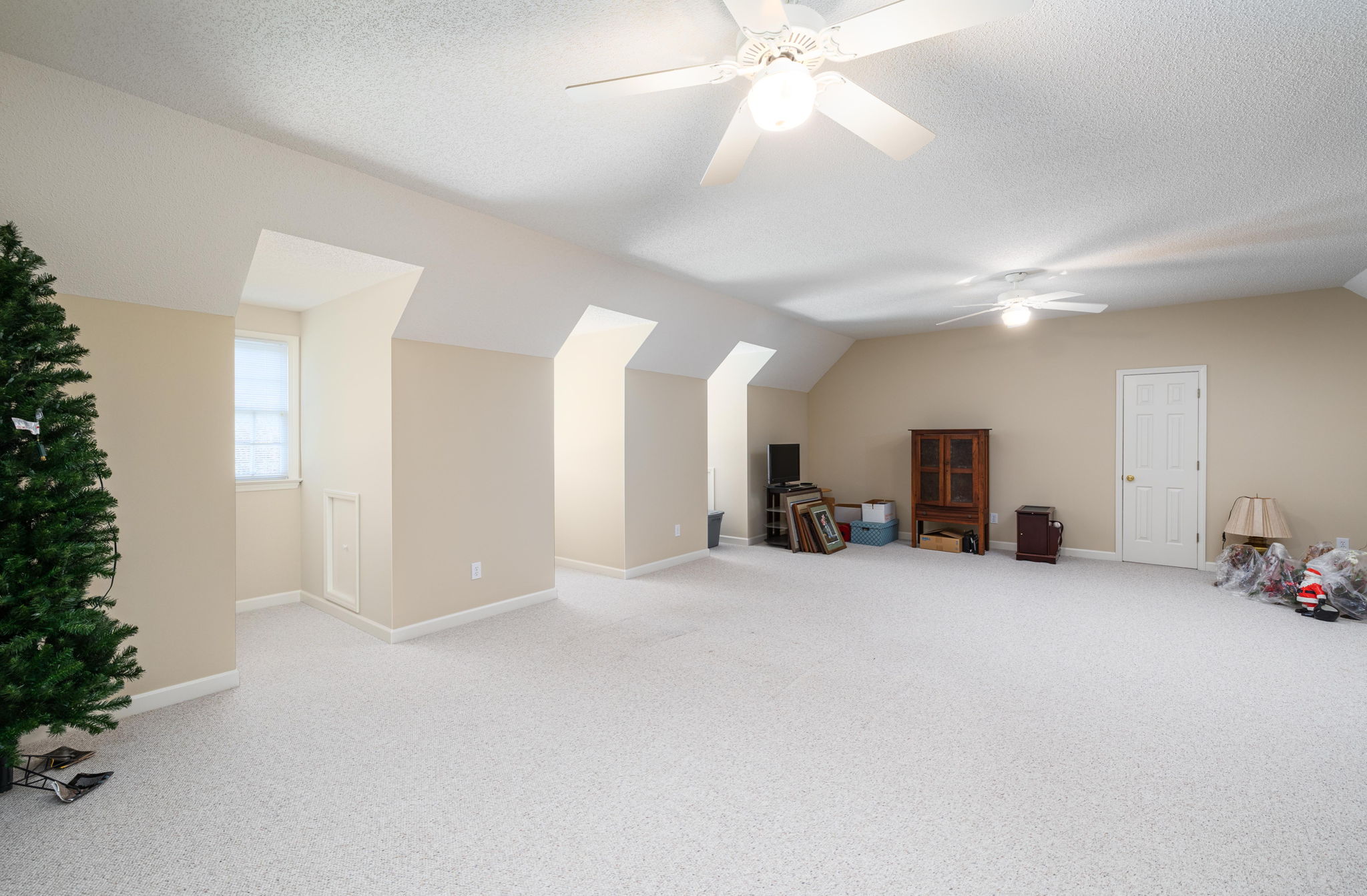 830 Hoover Rd-26