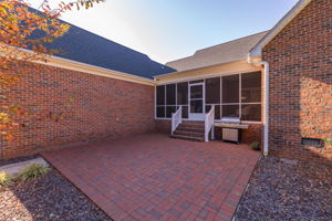 830 Hoover Rd-32