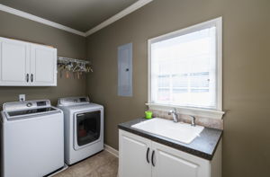 830 Hoover Rd-28