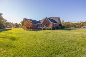 830 Hoover Rd-35