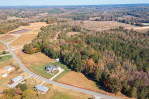 830 Hoover Rd-40