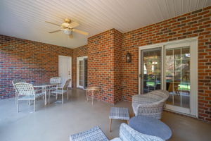 830 Hoover Rd-30