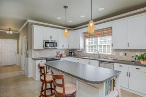 830 Hoover Rd-11