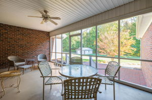 830 Hoover Rd-29