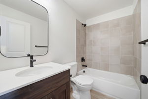 252A1801