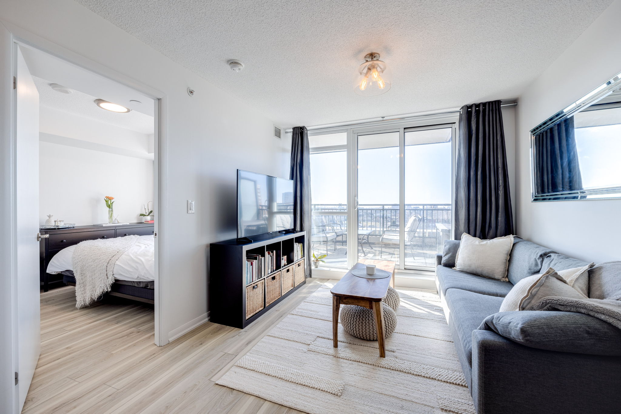 Toronto property showcase — delivered property photograph 19