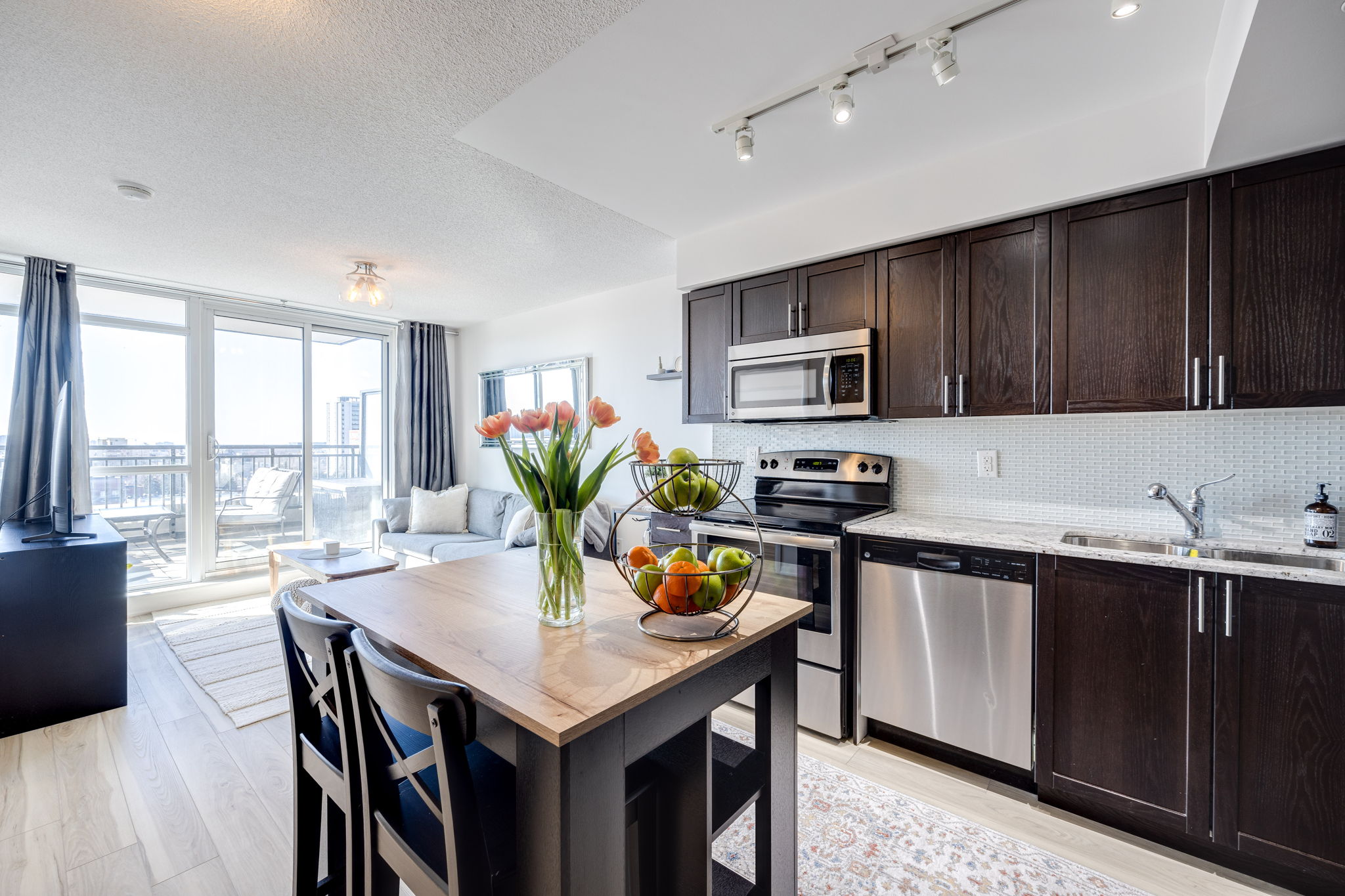 Toronto property showcase — delivered property photograph 16