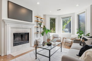 830 N Hermitage Ave 2 - Karen Ranquist_101325_004