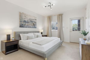 830 N Hermitage Ave 2 - Karen Ranquist_101325_009