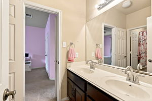  Photo 38
