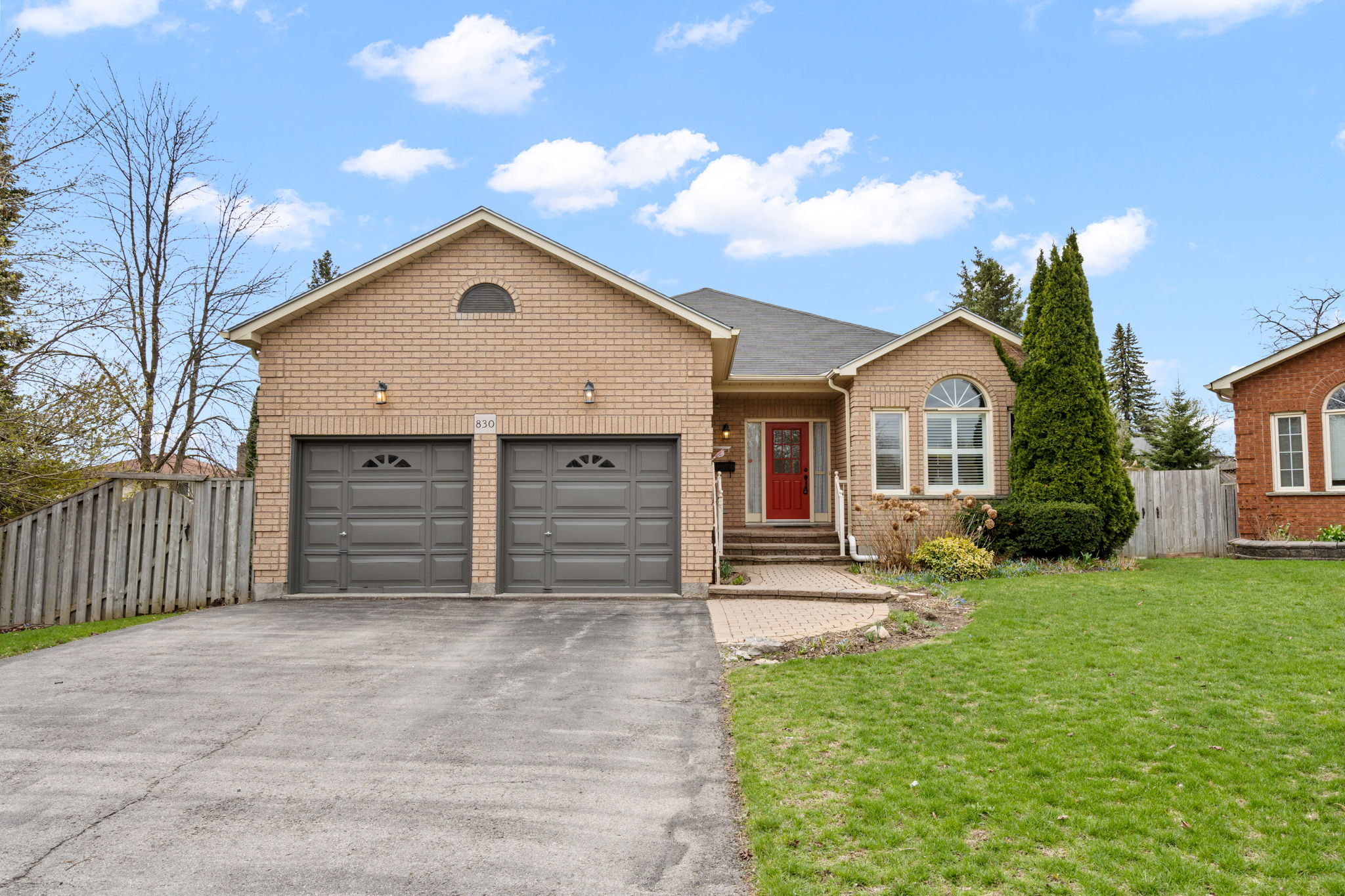 830 Wildflower Ct Oshawa ON L1G 7Z4 Reeltor Media Inc 830 wildflower ct oshawa on l1g 7z4 reeltor media inc