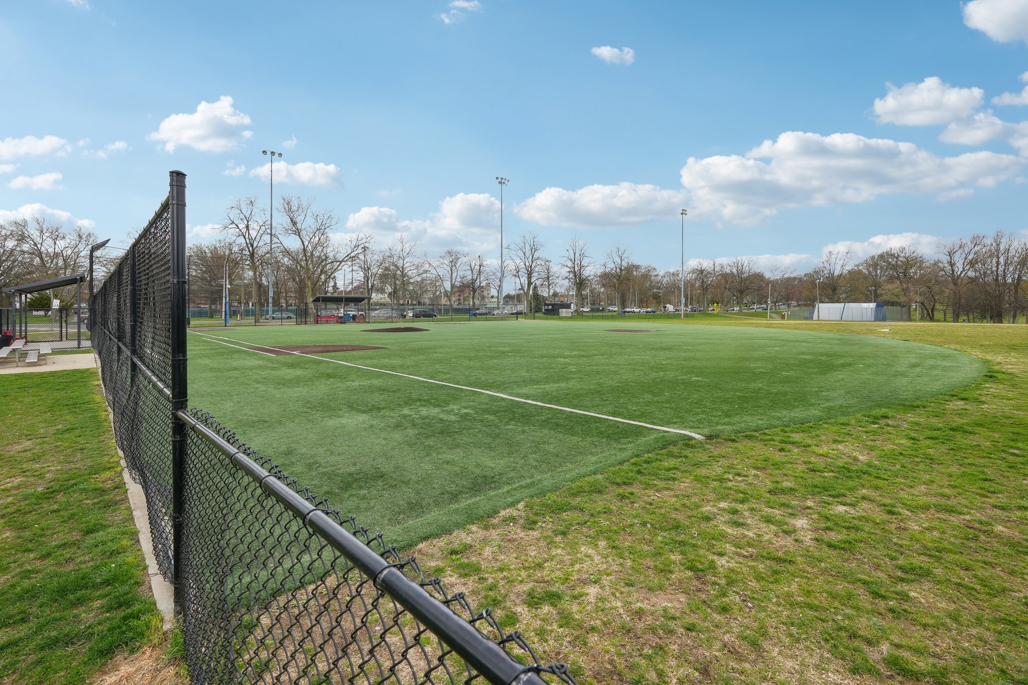 8300 Boulevard E-1704-036.jpg