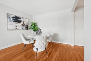 8300 Boulevard E-1704-013.jpg