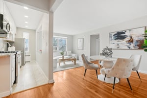 8300 Boulevard E-1704-014.jpg