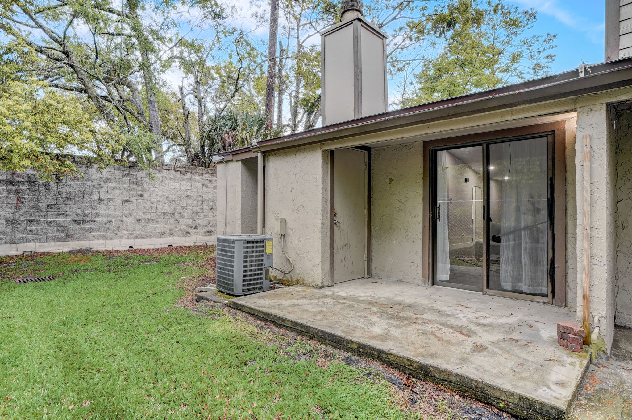 Plaza Gate Ln 1071 -021