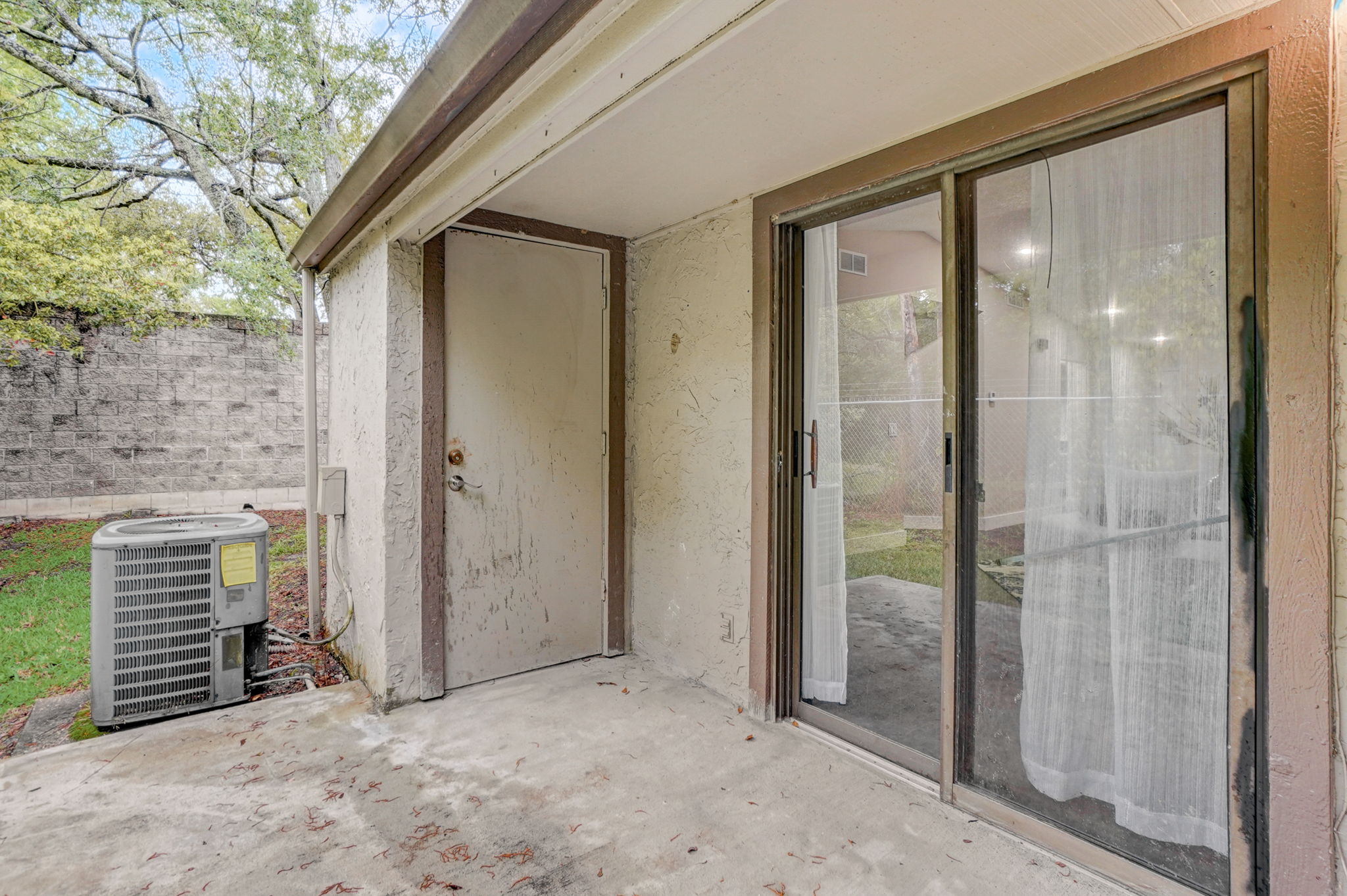 Plaza Gate Ln 1071 -020