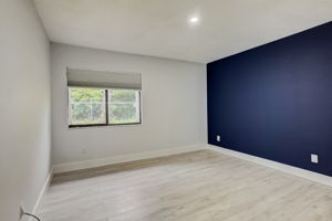 Plaza Gate Ln 1071 -014