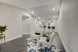 Plaza Gate Ln 1071 -013