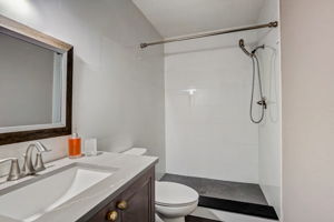 Plaza Gate Ln 1071 -016