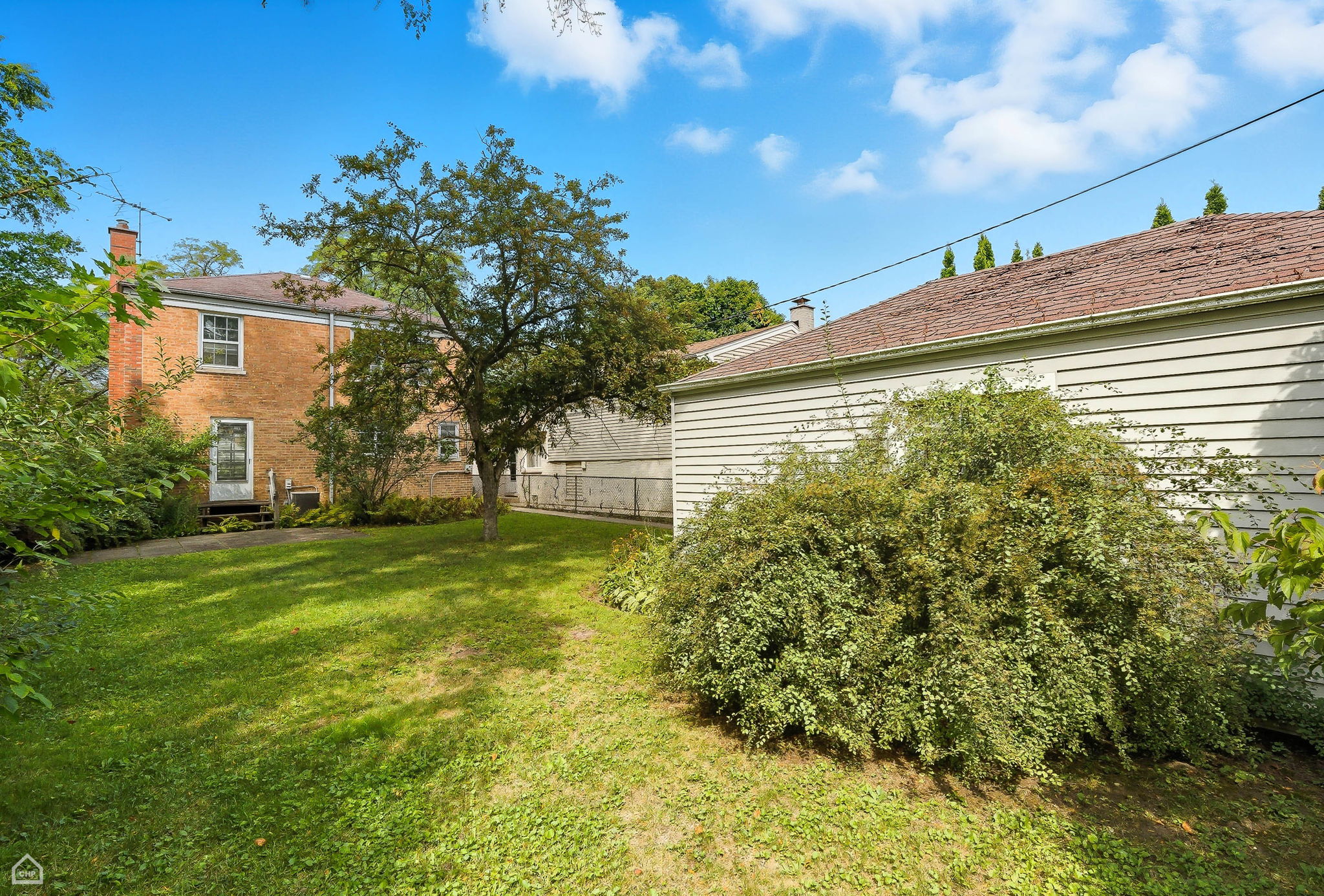 8301 S Karlov_091125_005