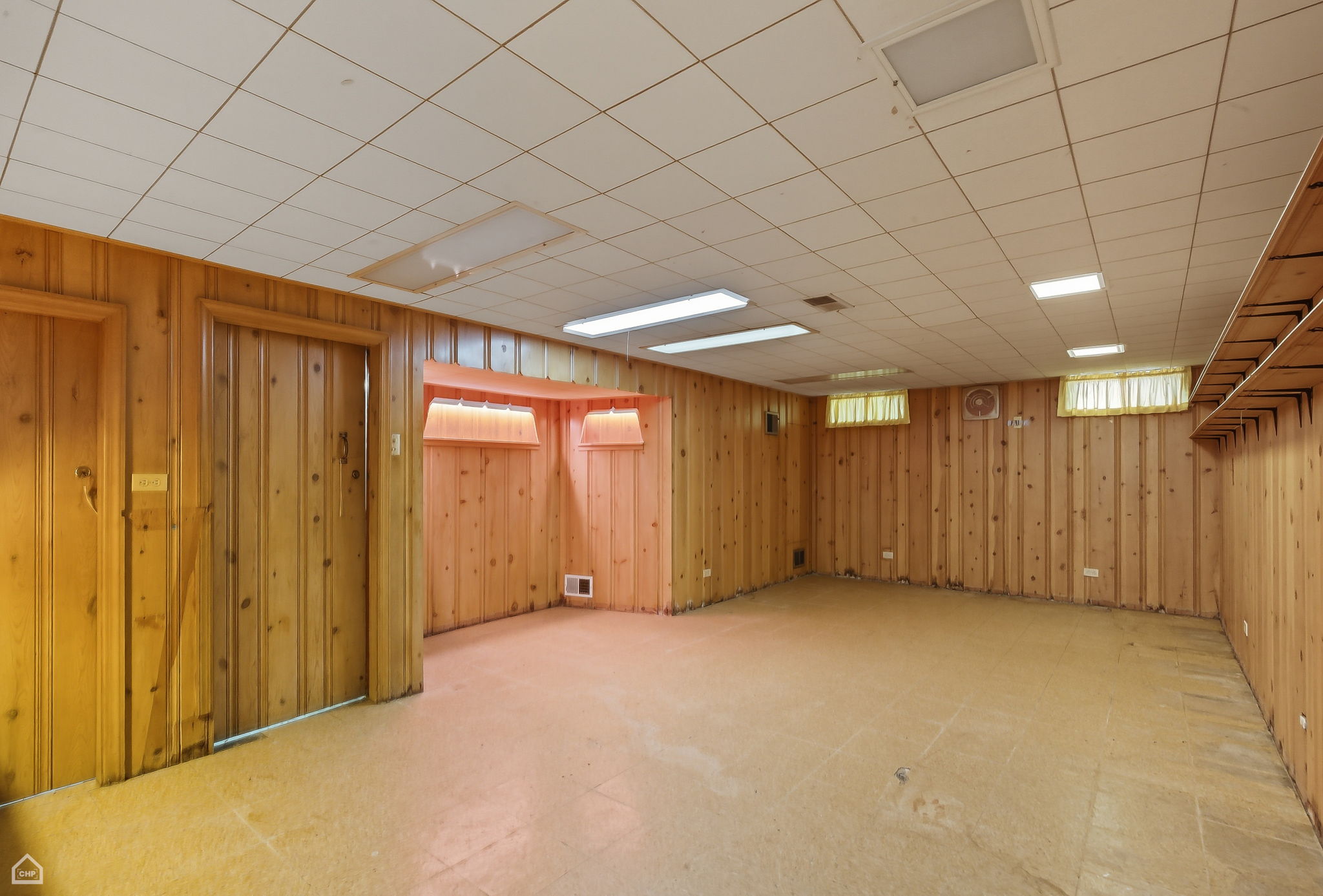 8301 S Karlov_091125_017