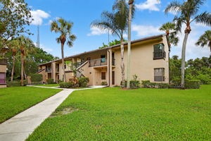  Photo 0