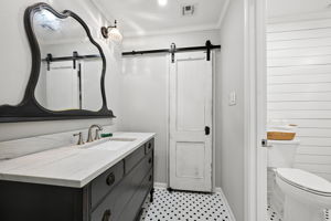  Photo 15