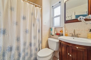4th Ave-2205-015.jpg