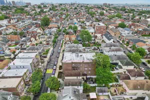 4th Ave-2205-038.jpg