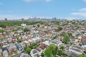 4th Ave-2205-039.jpg