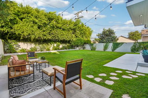 McConnell Ave-S0608-075.jpg