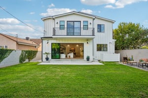 McConnell Ave-S0608-077.jpg