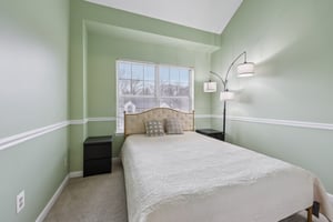 Linden Oaks Ct-S1703-028.jpg