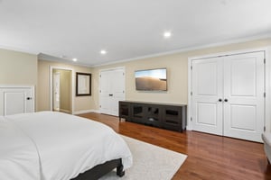 Mayflower St-S3006-039.jpg