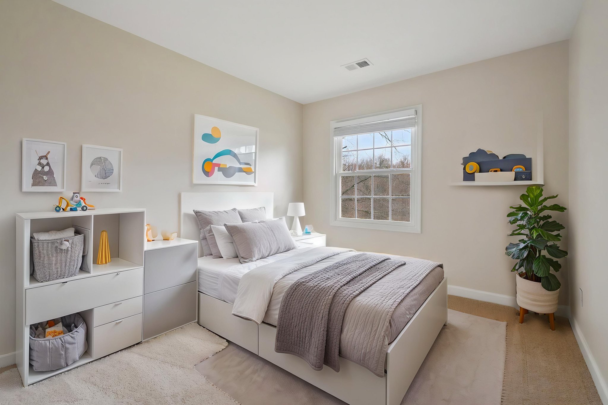 011 virtually staged.jpeg