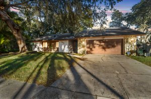 8315 Camphor Tree Dr, Orlando, FL 32810 (1) day to dusk.jpeg