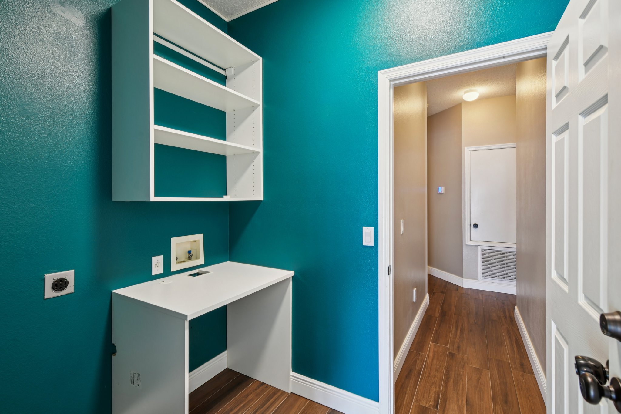 Lake Amhurst Tr-S1612-034.jpg