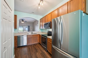 Lake Amhurst Tr-S1612-014.jpg