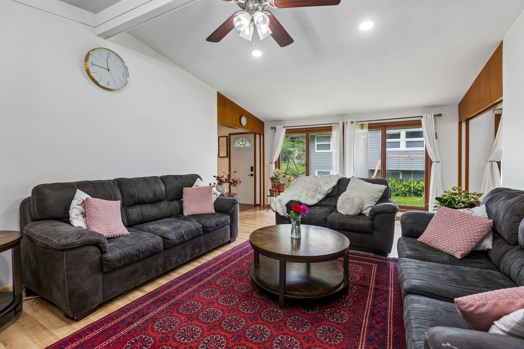 9060 - 8315 Templeton Dr_008.jpg