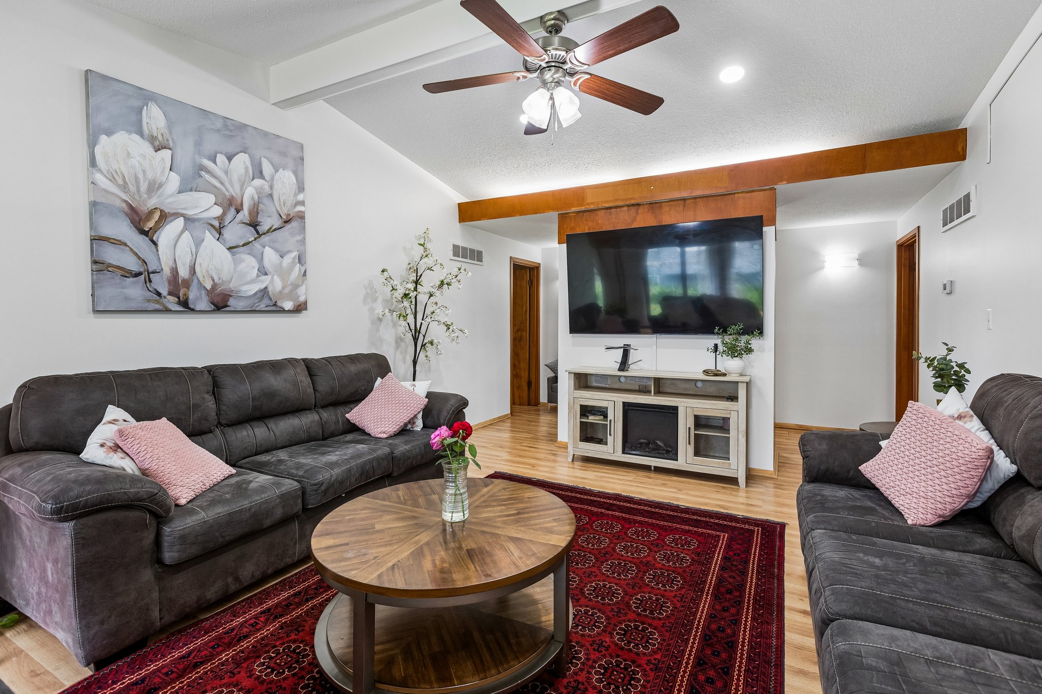 9060 - 8315 Templeton Dr_010.jpg