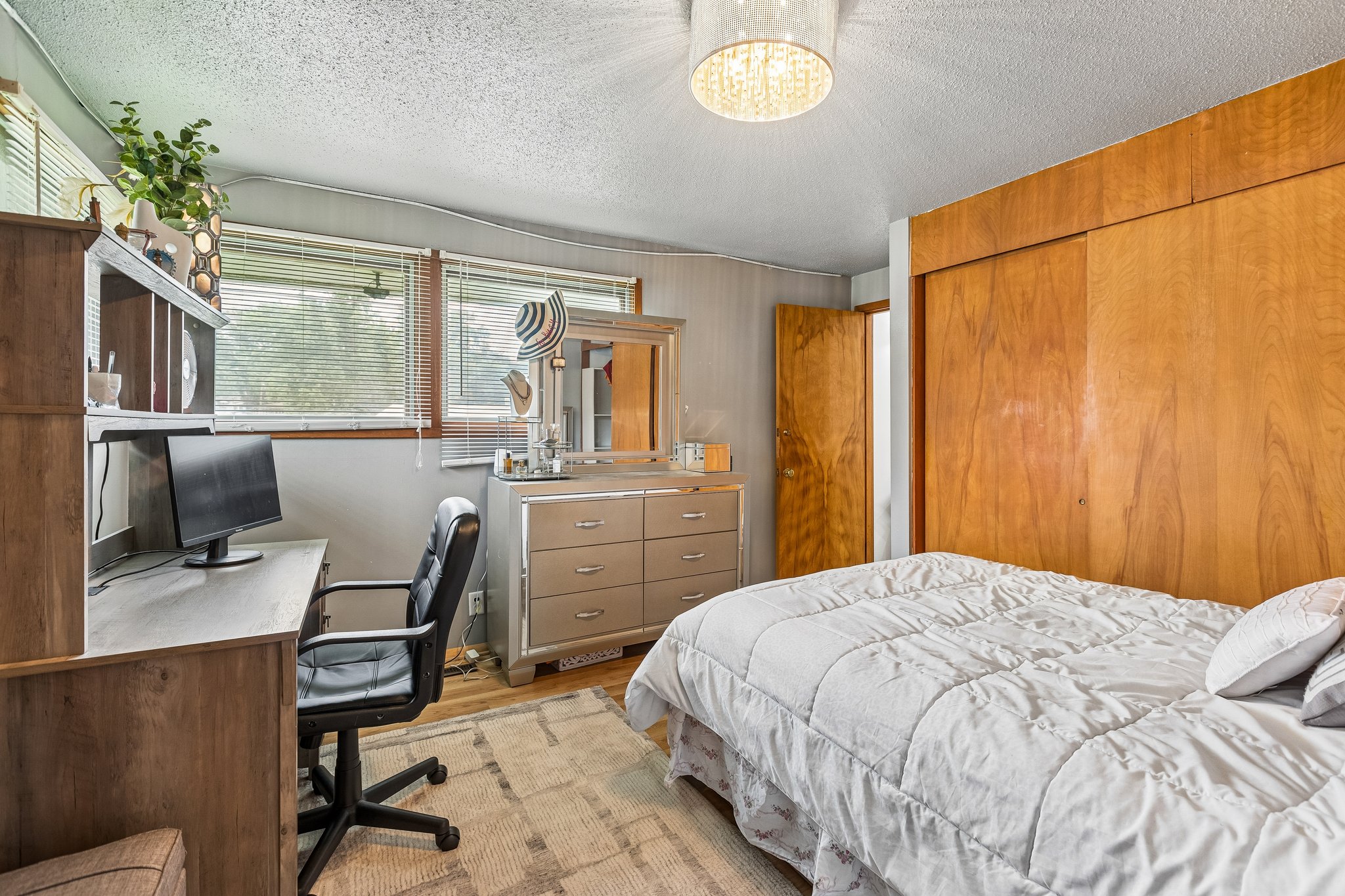 9060 - 8315 Templeton Dr_020.jpg