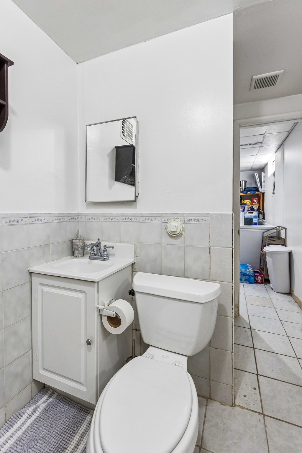 9060 - 8315 Templeton Dr_031.jpg