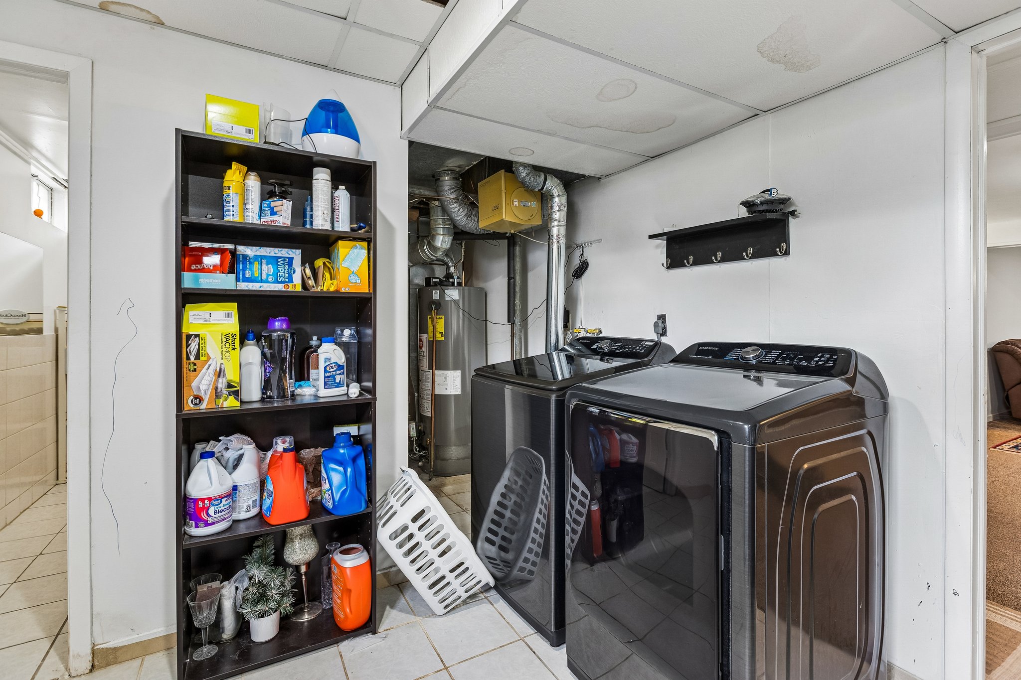9060 - 8315 Templeton Dr_036.jpg