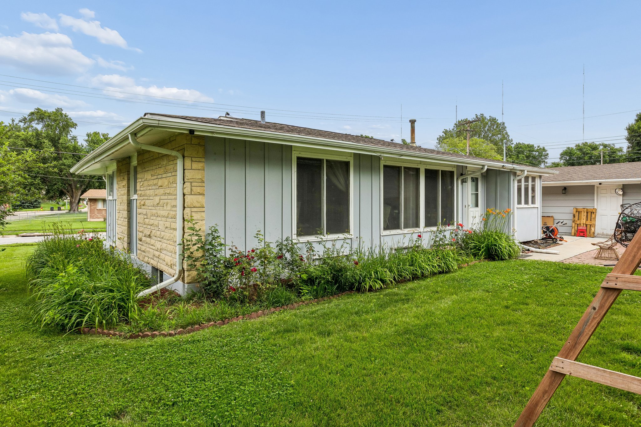 9060 - 8315 Templeton Dr_038.jpg
