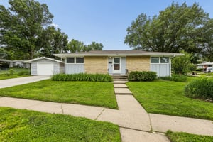 9060 - 8315 Templeton Dr_001.jpg